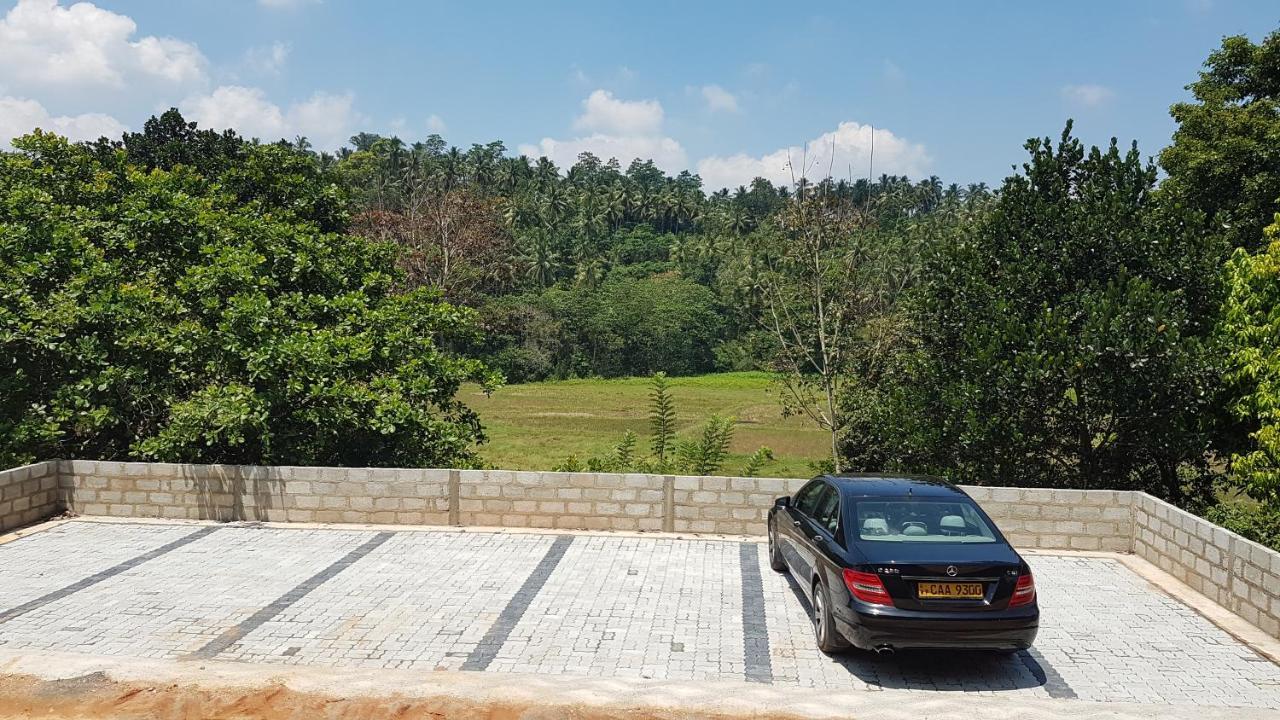 Villa 61 Ambepussa Zewnętrze zdjęcie